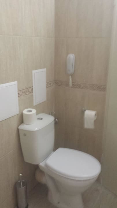 WC Hotel Mena Palace