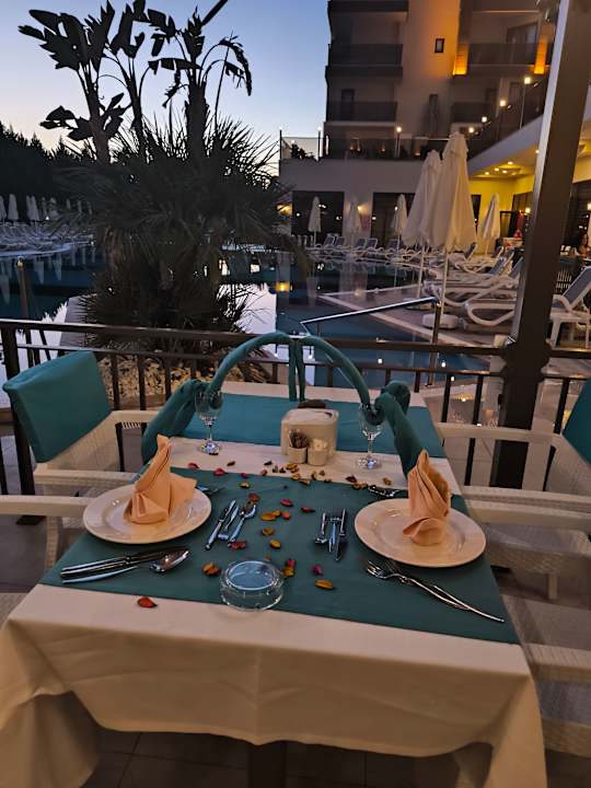 Gastro Glamour Resort & Spa