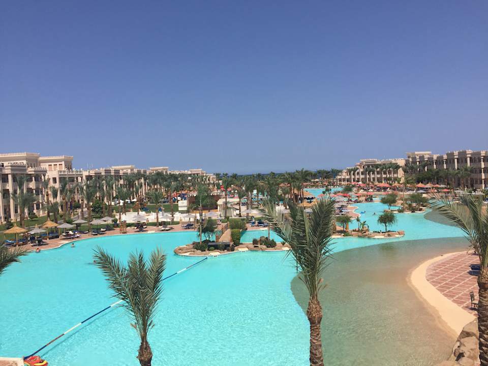 Poolanlage Pickalbatros Palace Resort