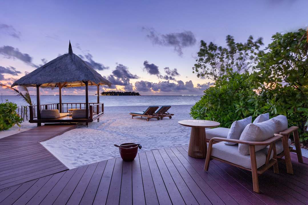 Außenansicht Banyan Tree Vabbinfaru