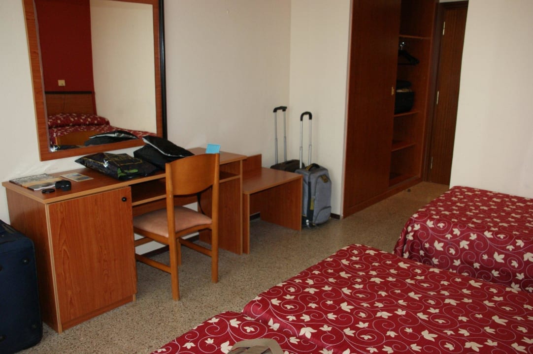 Wyposażenie Hotel Surf Mar