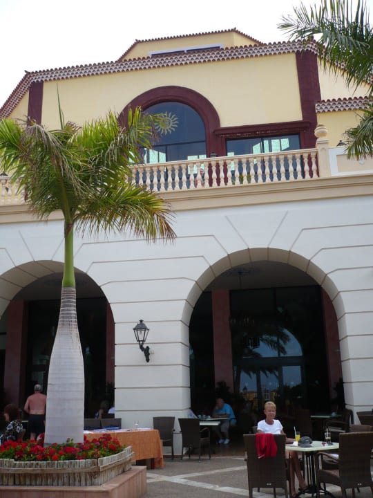 Nette Stelle Bahia Principe Sunlight Costa Adeje