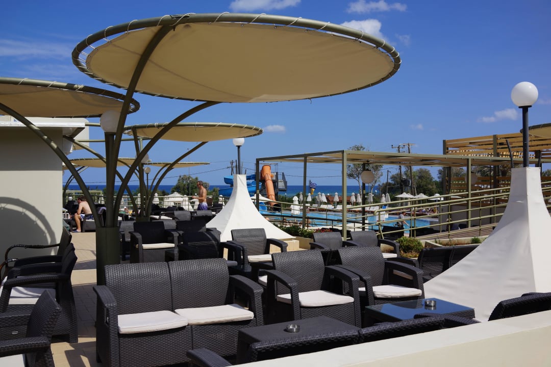 Ausblick von unserer Terrasse HARPIN Georgioupolis Resort Aquapark & SPA