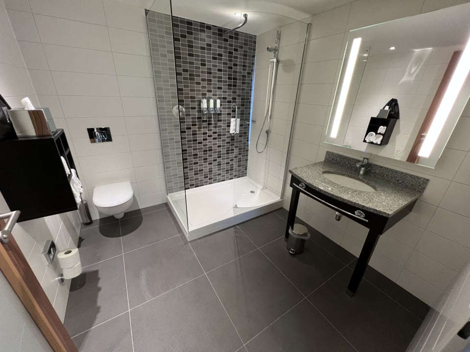 Zimmer Hampton by Hilton Hamburg City Centre