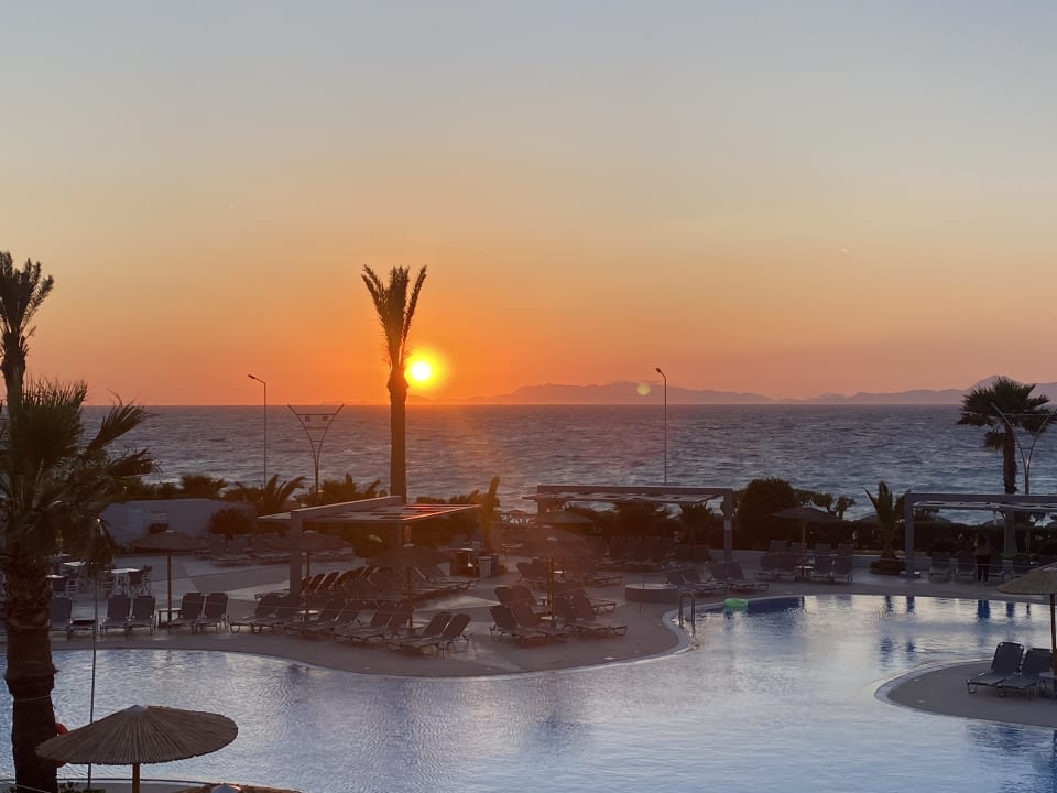 Pool Akti Imperial Deluxe Resort & Spa Dolce by Wyndham