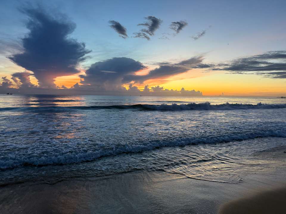 Strand ROBINSON NAM HOI AN