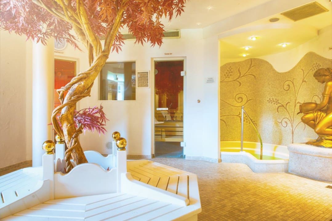 Sport & Freizeit Ski- und Aktivhotel Almhof Rupp