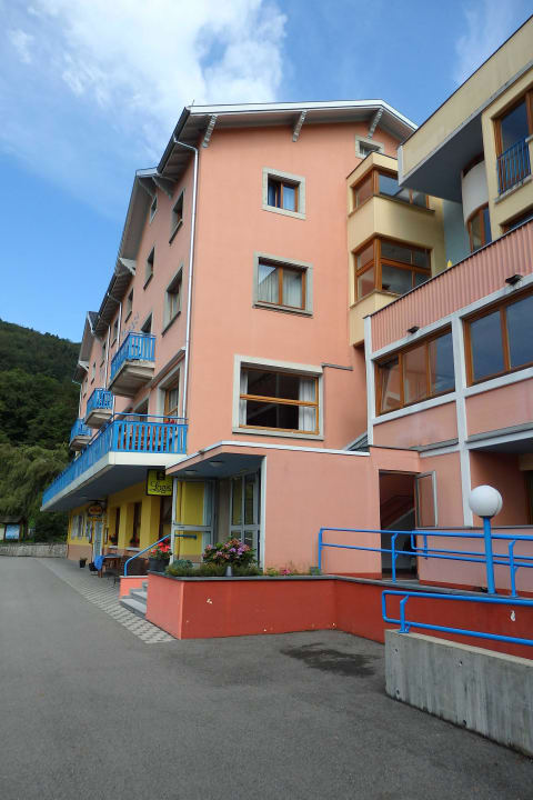 Hotel von Außen Hotel Perle Des Vosges