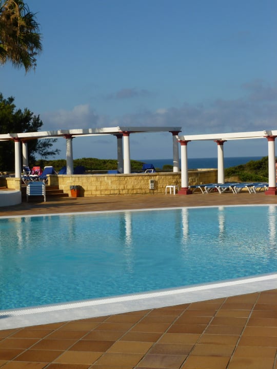 Sehr sauberer, etwas kalter Pool Aldiana Club Andalusien