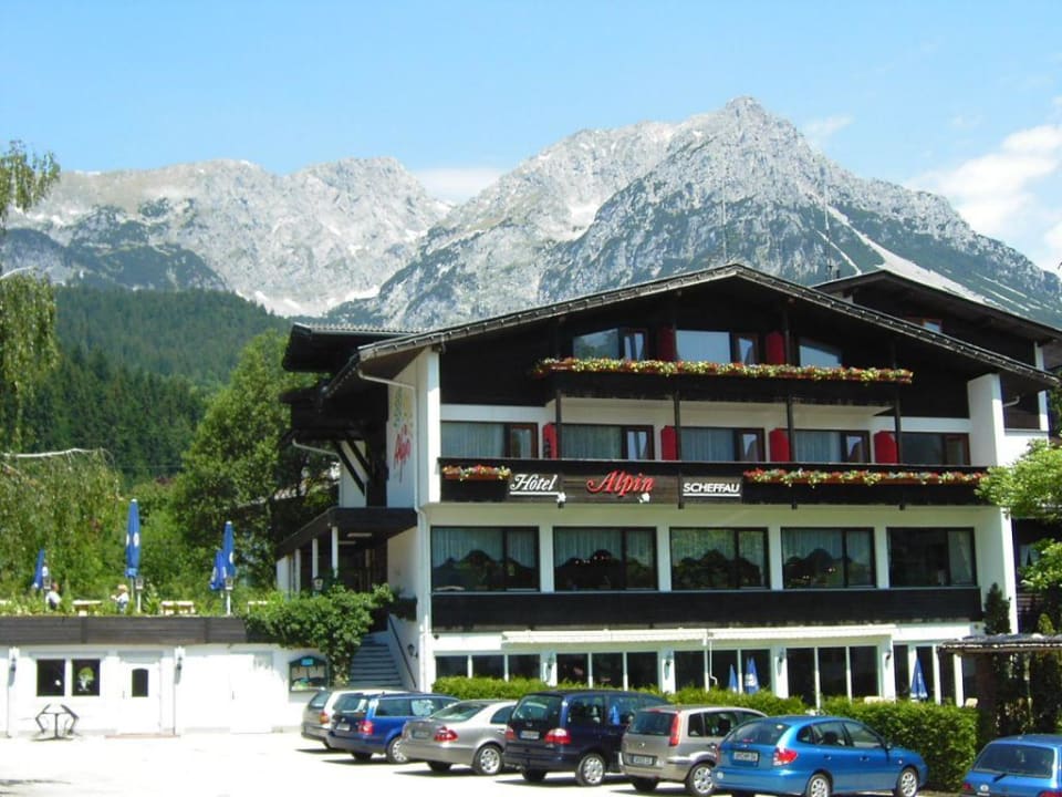 Das hintere haus des Hotel Alpin Garni Hotel - Das Alpin Kaiserzeit