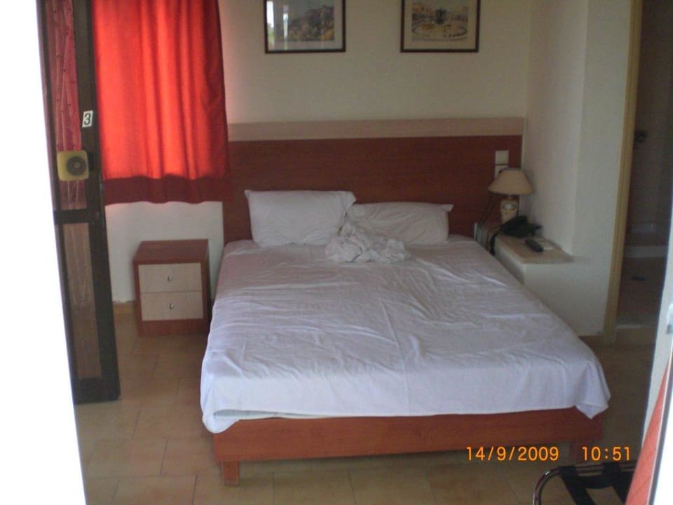 Bett Erato Hotel