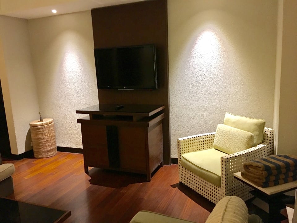 Zimmer Conrad Bali