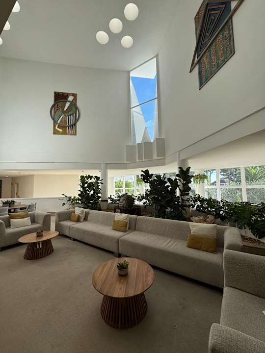 Lobby Iberostar Waves Playa de Muro