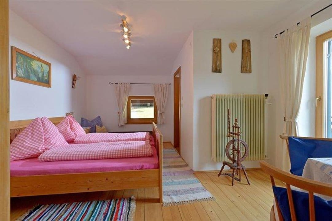 Room with balcony and view of Wilder Kaiser Bauernhof Oberachenhof