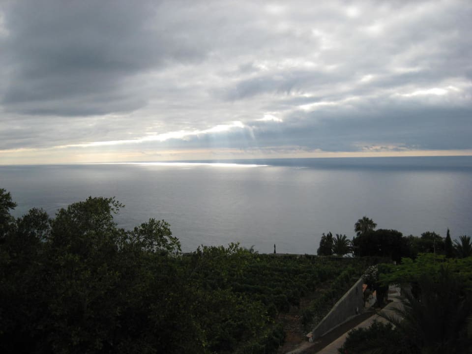 Zwischen den Wolken Residencial Rolando