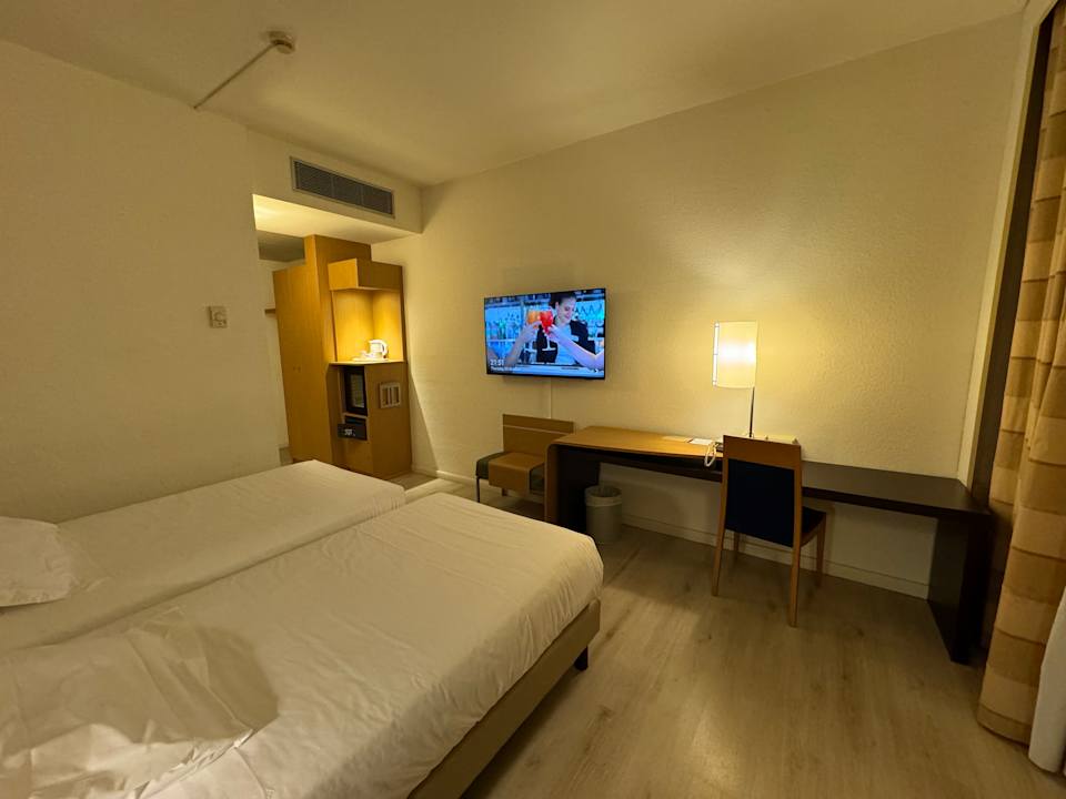 Zimmer Living Place Hotel