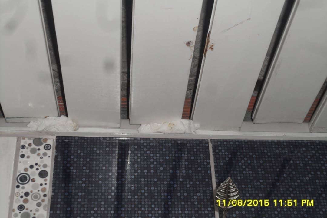 Badezimmerdecke Hotel Diamore