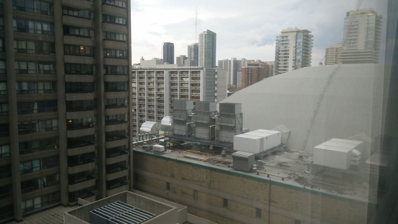 Ausblick Holiday Inn Toronto Downtown Centre