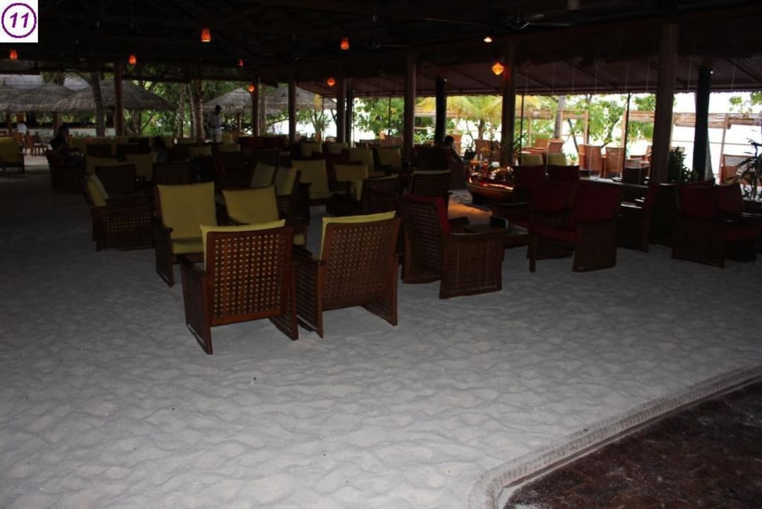 Main Bar Innen NH Collection Maldives Reethi Resort