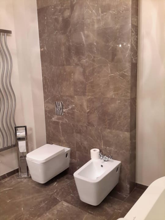 Łazienka Hotel Kolegiacki