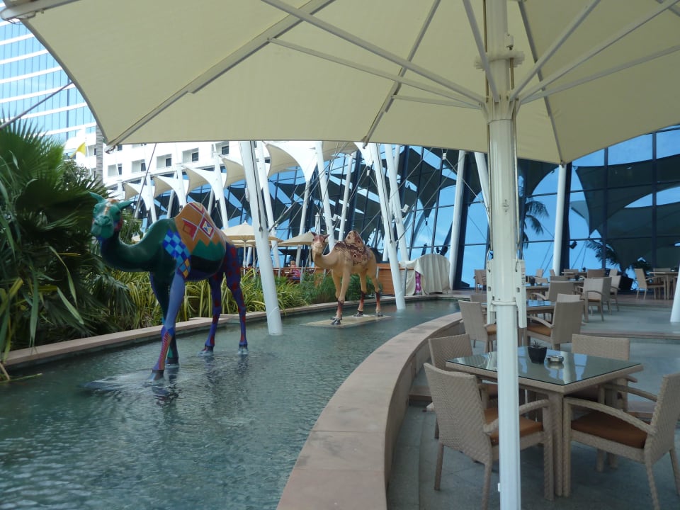 Aussenterrasse Jumeirah Beach Hotel