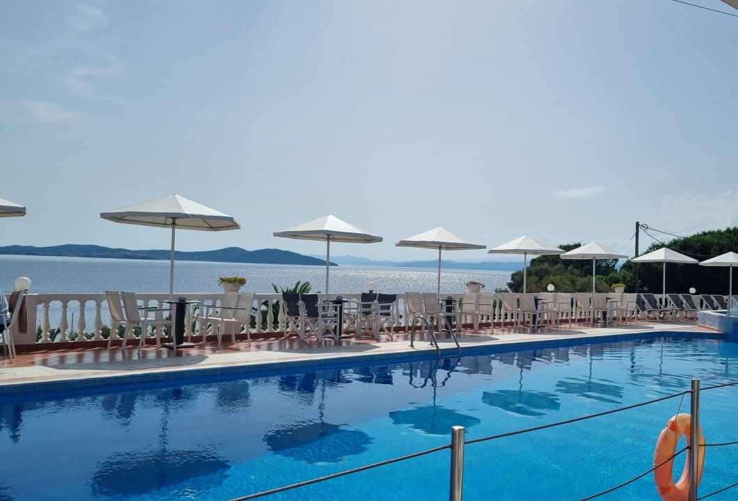 Außenansicht Akti Ouranoupolis