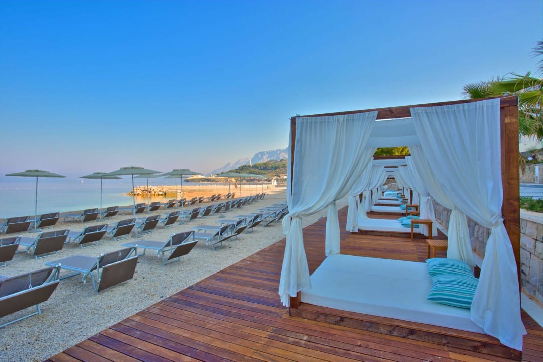 Poolanlage Medora Auri Family Beach Resort