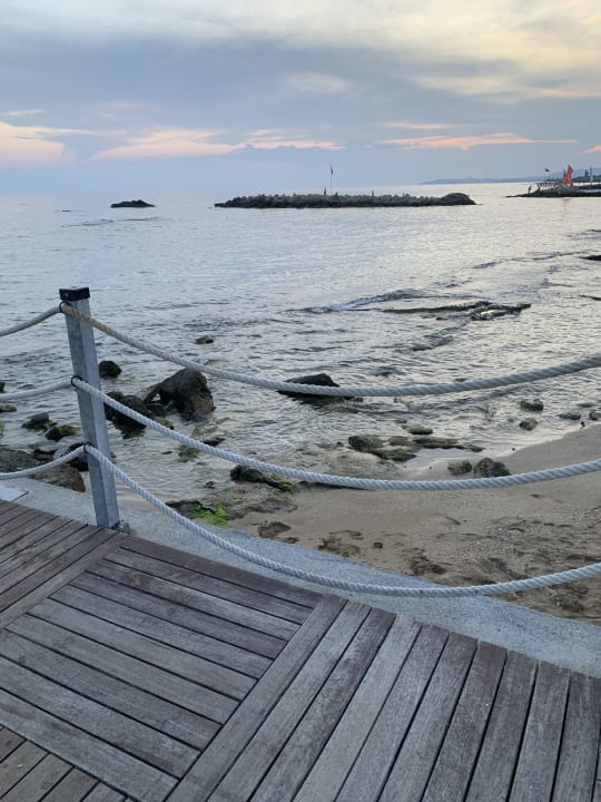 Strand Granada Luxury Beach