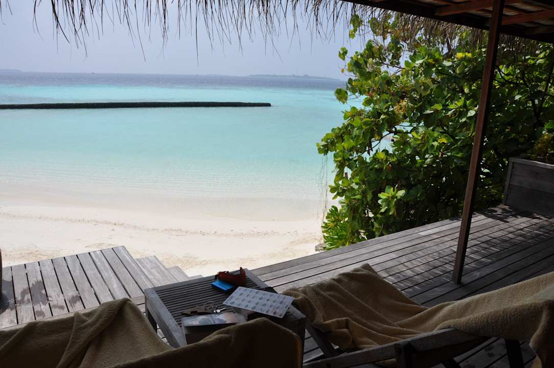Blick vom Beachbungi Gangehi Island Resort