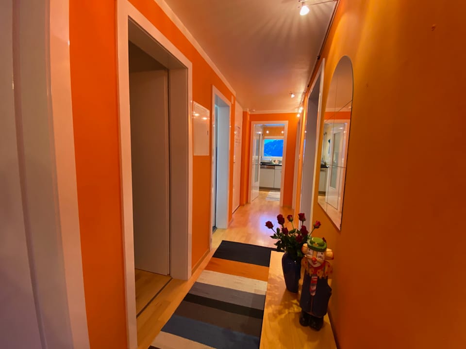 Zimmer Ferienwohnung Sotcha 8C