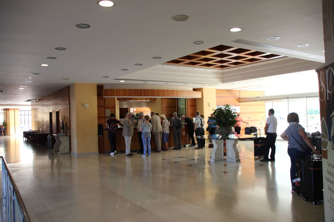 Rezeption  Hotel Calypso Beach