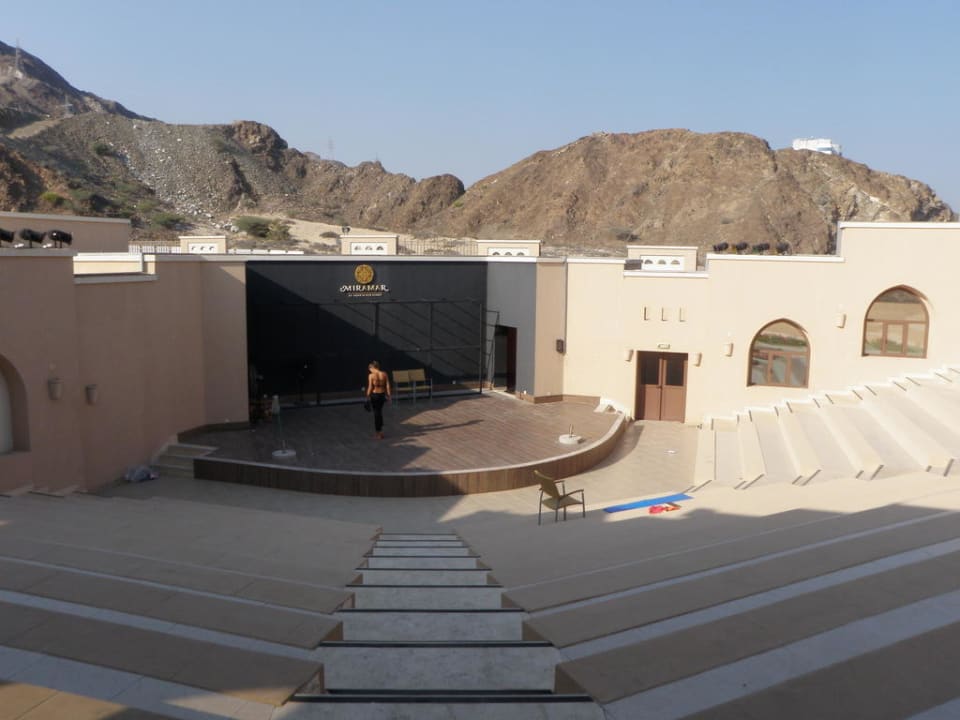 Amphitheater Miramar Al Aqah Beach Resort