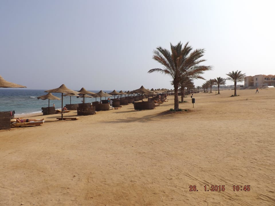 Cześć plaży Three Corners Sea Beach Resort