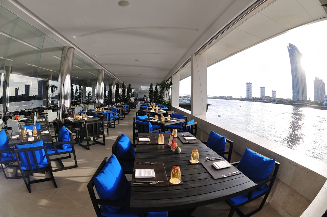 Gastro Ramada Plaza by Wyndham Bangkok Menam Riverside