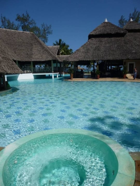 Schöner großer Pool Neptune Palm Beach Boutique Resort & Spa