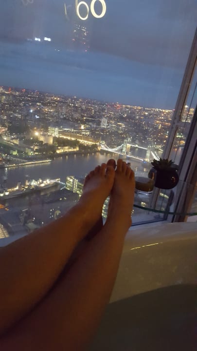 Zimmer Shangri-La Hotel, At The Shard, London