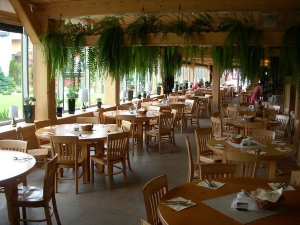 Część restauracji Hotel Meta Resort & Vine SPA