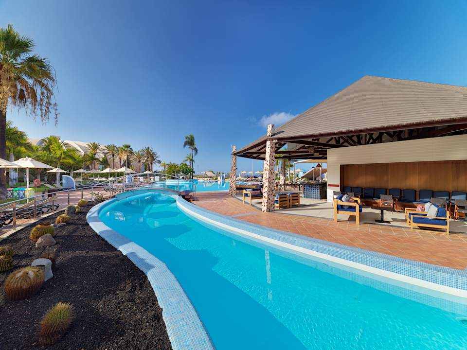 Pool H10 Playa Meloneras Horizons Collection