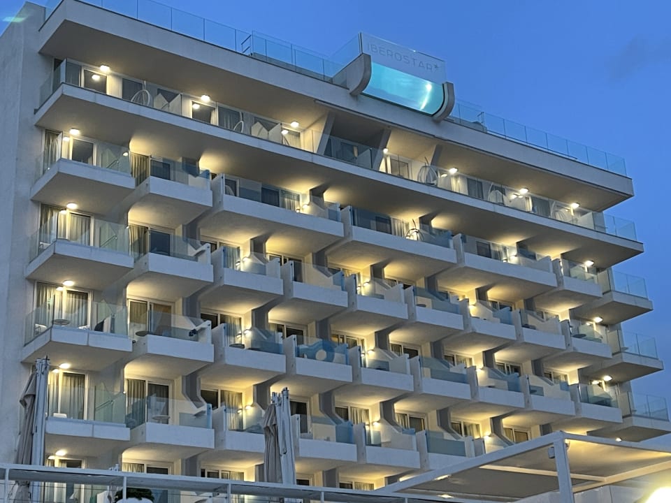 Außenansicht Iberostar Waves Bahia de Palma