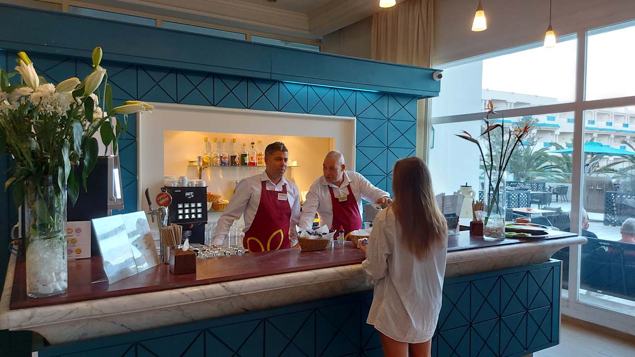 Lobby Sentido Bellevue Park