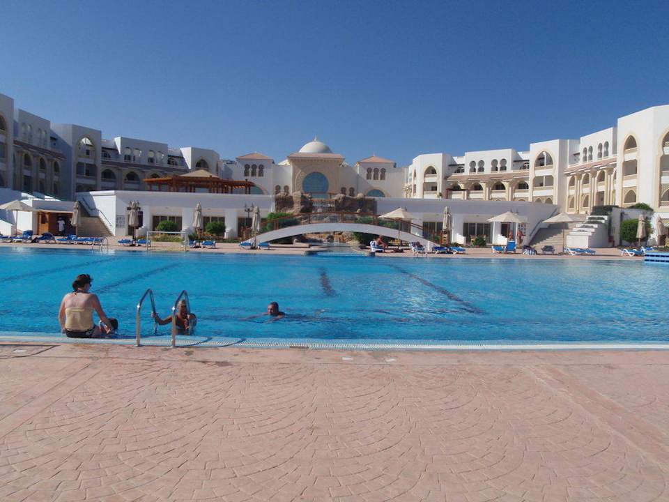 Pool Old Palace Resort Sahl Hasheesh