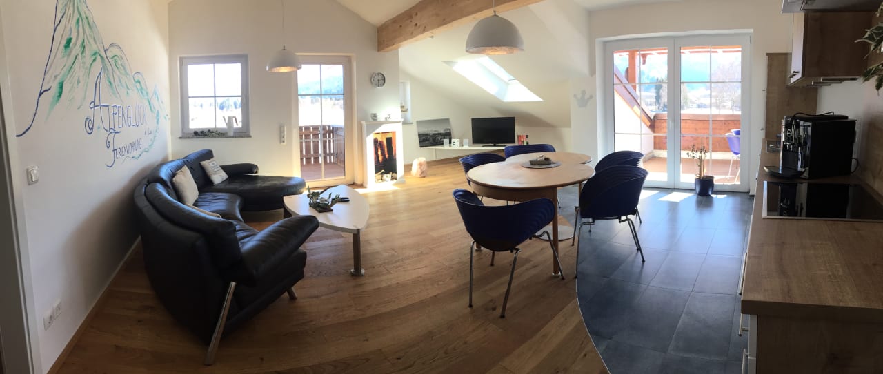 Zimmer Alpenglück de Luxe Ferienwohnung am Forggensee