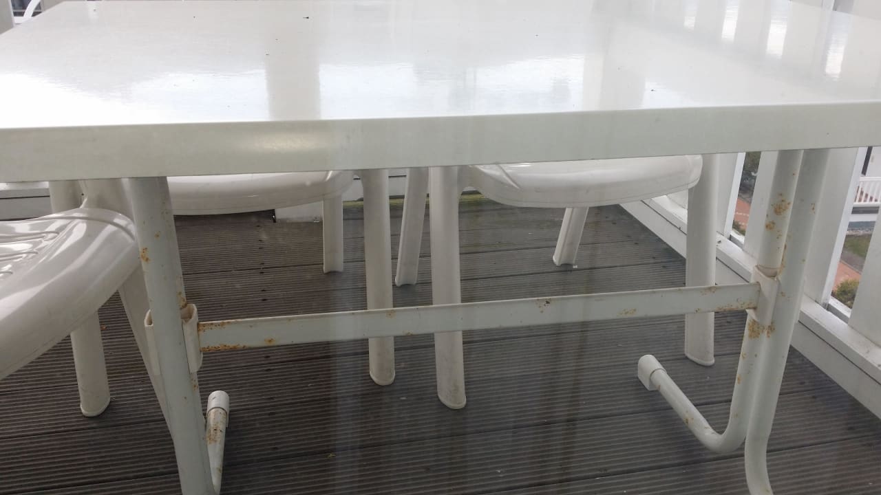 Balkon Tisch Strandhaus Belvedere