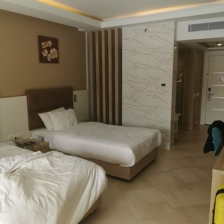 Zimmer Titanic Royal