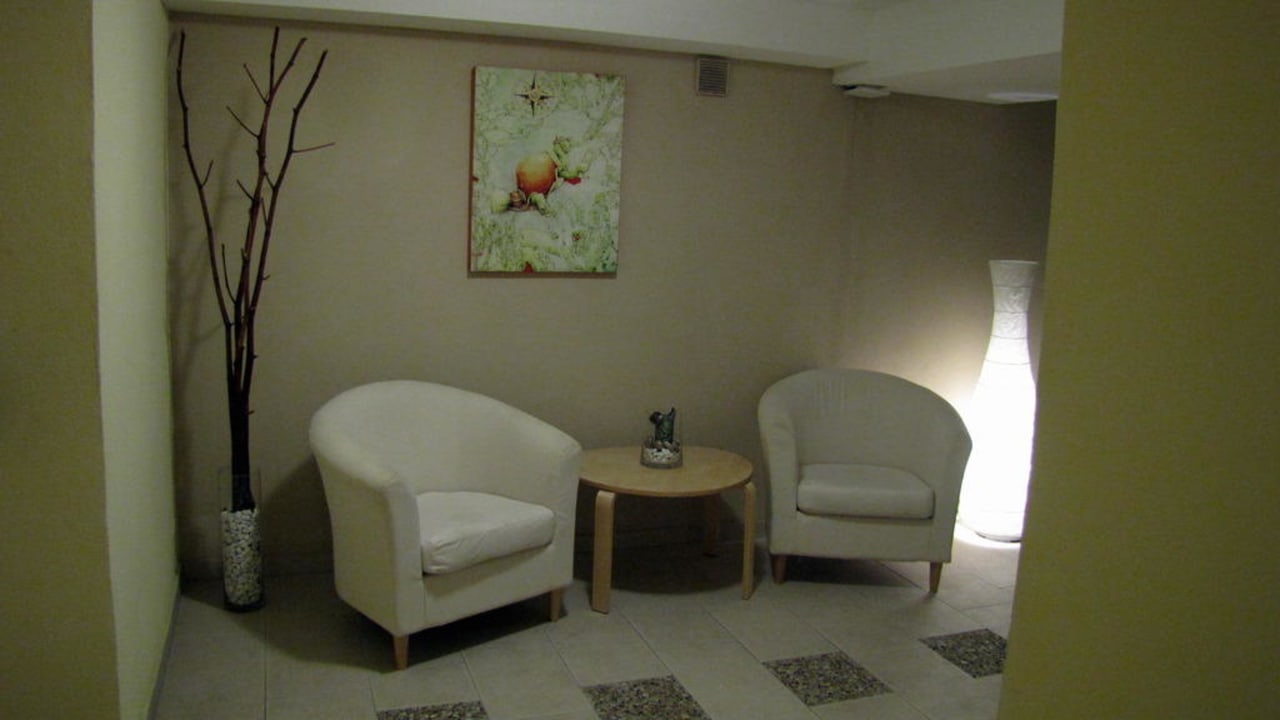 Auf dem Weg zum Poolbereich (Bademantelgang) Thula Wellnesshotel Bayerischer Wald