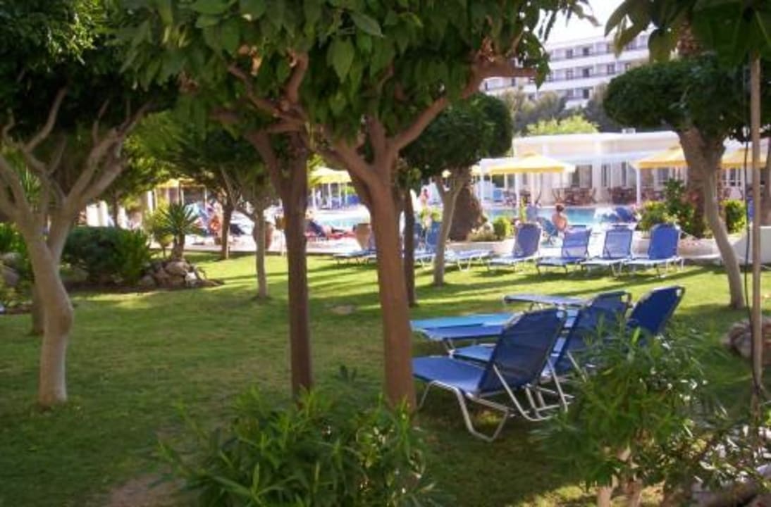 Mitsis Grand Hotel Liegewiese Mitsis Grand Hotel