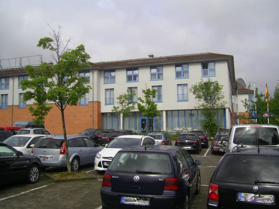 Parkplatz am Hotel Hotel Wyndham Garden Wismar