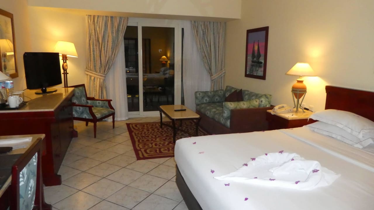 Rundblick Safir Sharm Waterfalls Resort