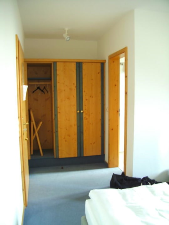 Schrank Gasthof zum Rödelseer Schwan