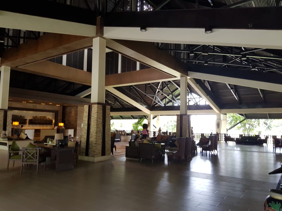 Lobby Shangri-La's Rasa Ria Resort & Spa